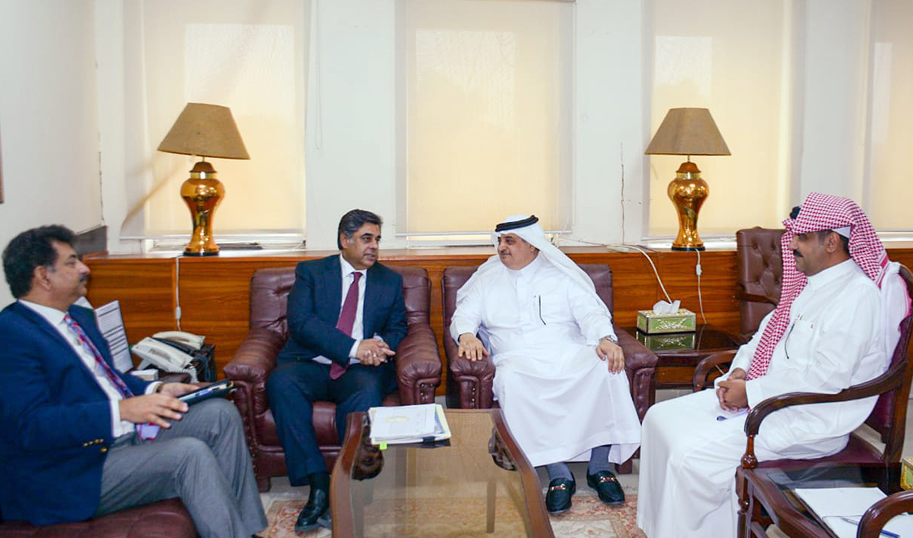 Pakistan’s caretaker commerce minister, Dr. Gohar Ejaz (left), meets Saudi Arabia's Ambassador to Pakistan Nawaf bin Said Al-Malki in Islamabad on August 31, 2023. (Photo courtesy: X/Gohar_Ejaz1)