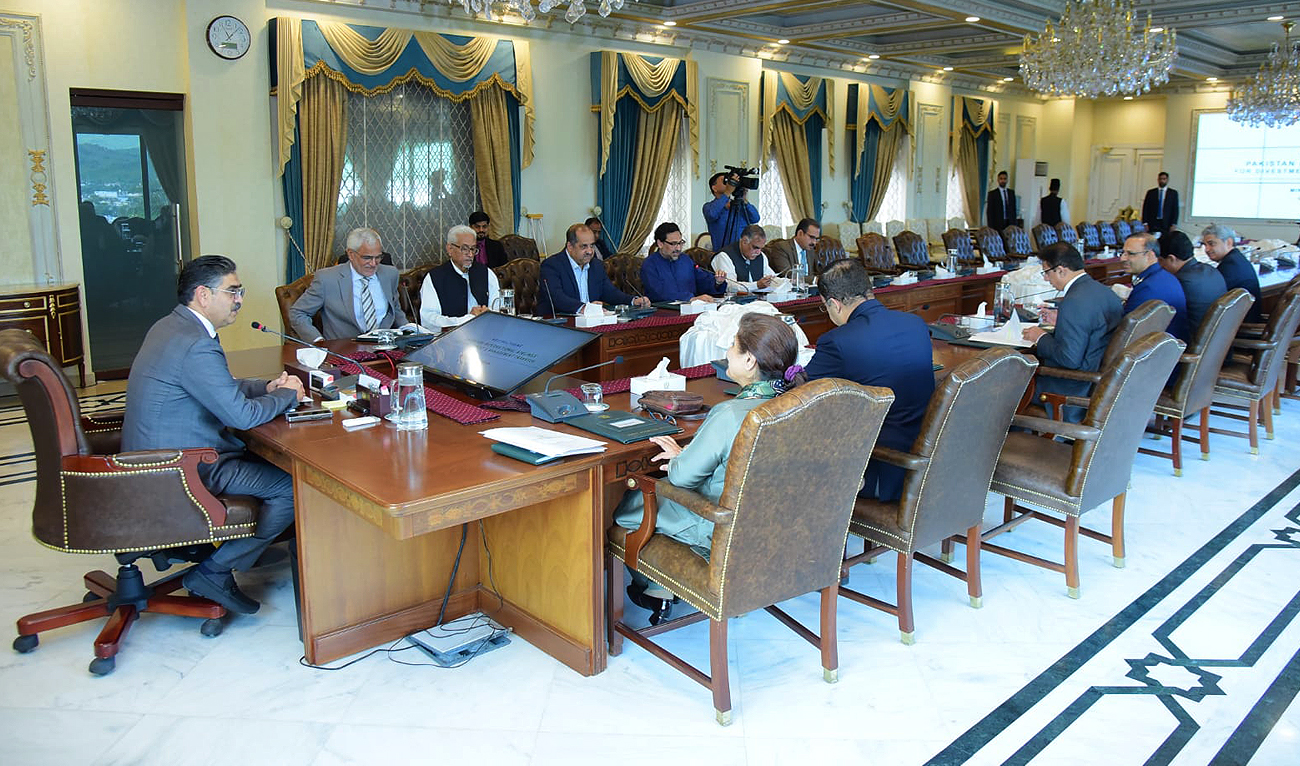 Pakistani interim prime minister Anwaar-ul-Haq Kakar chairs a cabinet meeting in Islamabad on September 5, 2023. (Photo courtesy: Government of Pakistan)
