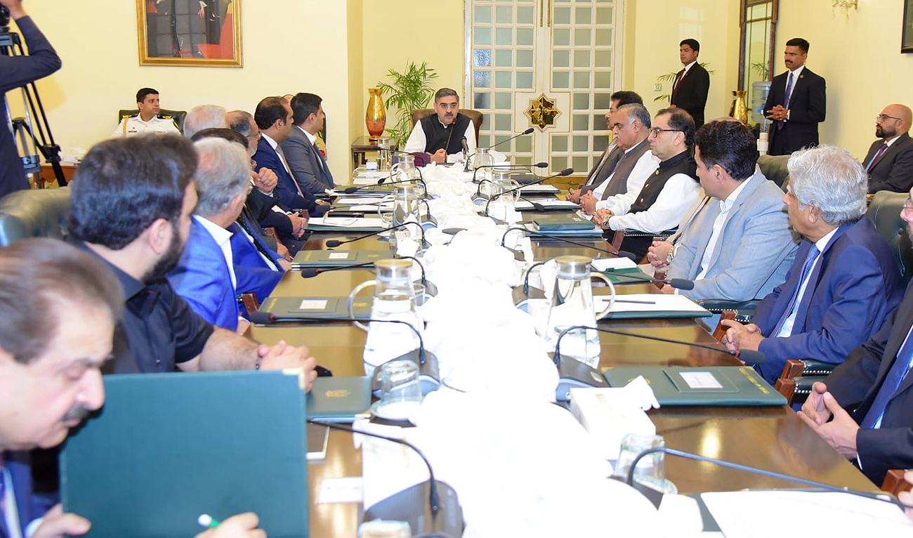 Caretaker Prime Minister Anwaar-Ul-Haq Kakar gestures during a meeting with business community in Islamabad on September 7, 2023. (Photo courtesy: PMO)
