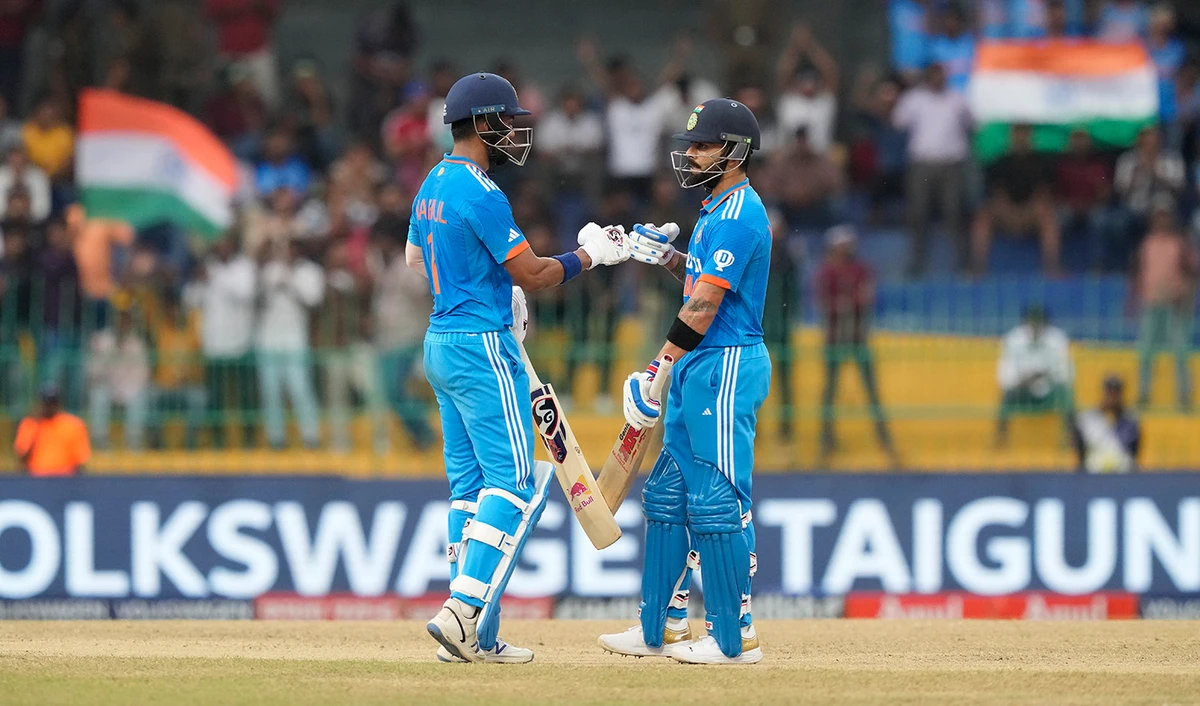 India's KL Rahul, left, and Virat Kohli cheer each others during the Asia Cup cricket match between India and Pakistan in Colombo, Sri Lanka on September 11, 2023. (AP)