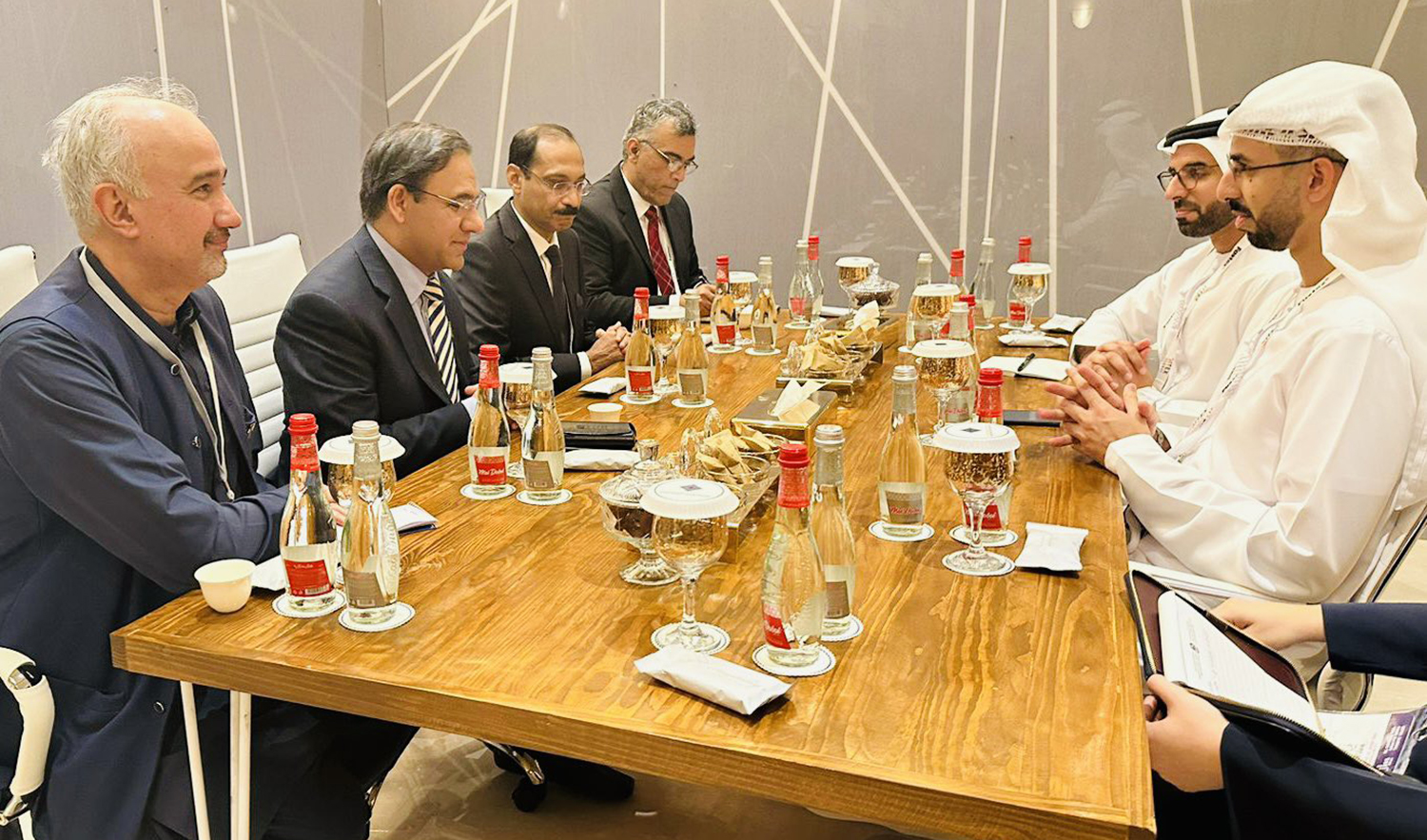 Pakistan's caretaker information technology (IT) minister, Umar Saif, second left, holds a meeting with the UAE's minister of artificial intelligence, Omar bin Sultan Al-Olama, right, in Dubai on October 16, 2023. (Photo courtesy: @umarsaif/X)