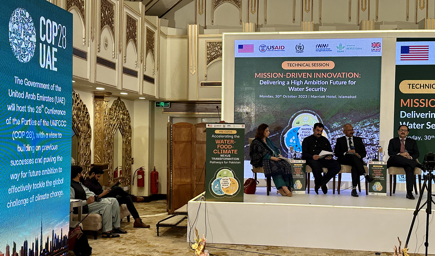 Experts discuss way forward for Pakistan in the PRE-COP28 conference in Islamabad on October 30, 2023. (AN Photo)