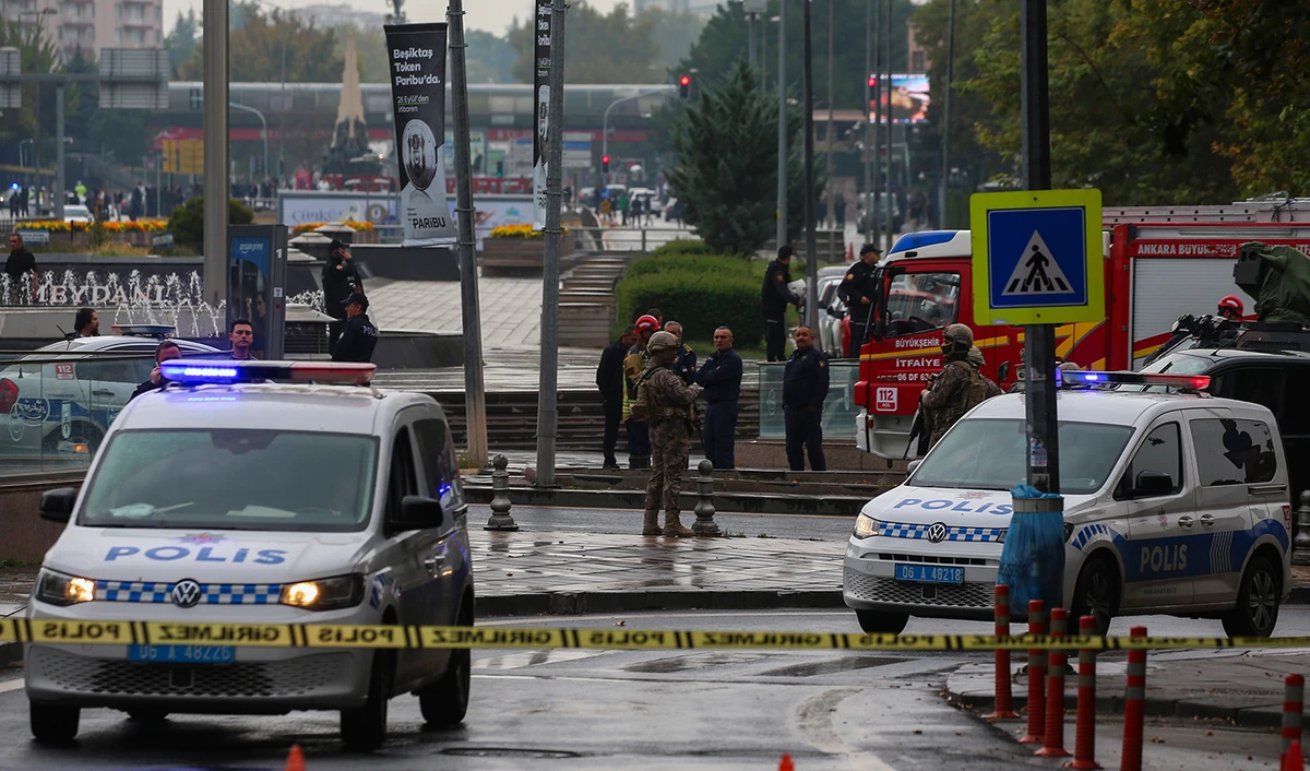 Turkish security forces cordon off an area after an explosion in Ankara, Turkey on October 1, 2023. (AP)