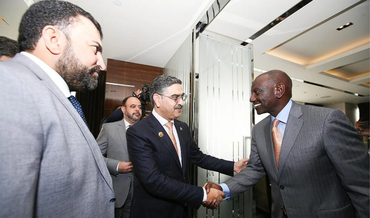 Pakistan's caretaker Prime Minister Anwaar-ul-Haq Kakar (left) meets Kenyan President Dr. William Ruto (right) in Beijing, China, on October 17, 2023. (Government of Pakistan)