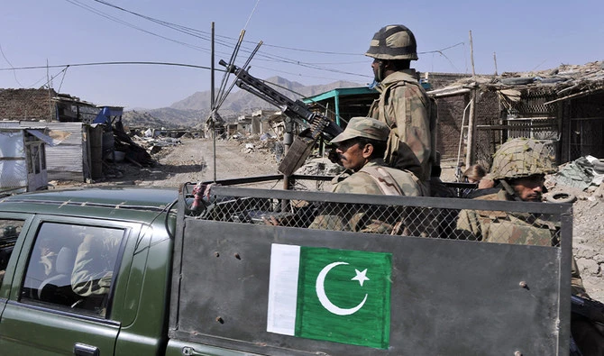 Pakistani soldiers patrol in Sararogha town in South Waziristan, on November 17, 2009. (AFP/File)