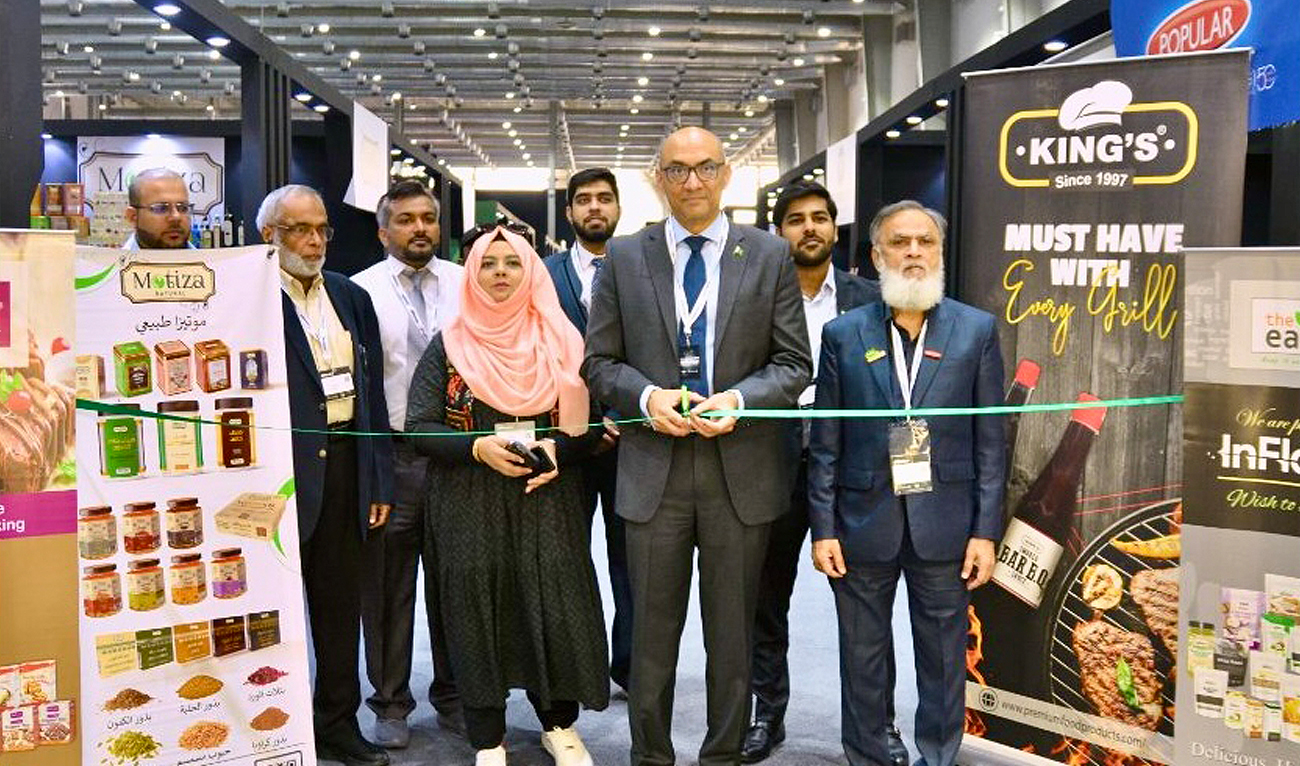 Pakistan’s ambassador to Saudi Arabia Ahmad Farooq (2nd left) inaugurates Pakistan pavilion at InFlavour Expo 2023 in Riyadh, Saudi Arabia on October 29, 2023. (Courtesy: Pakistan mission in Riyadh)