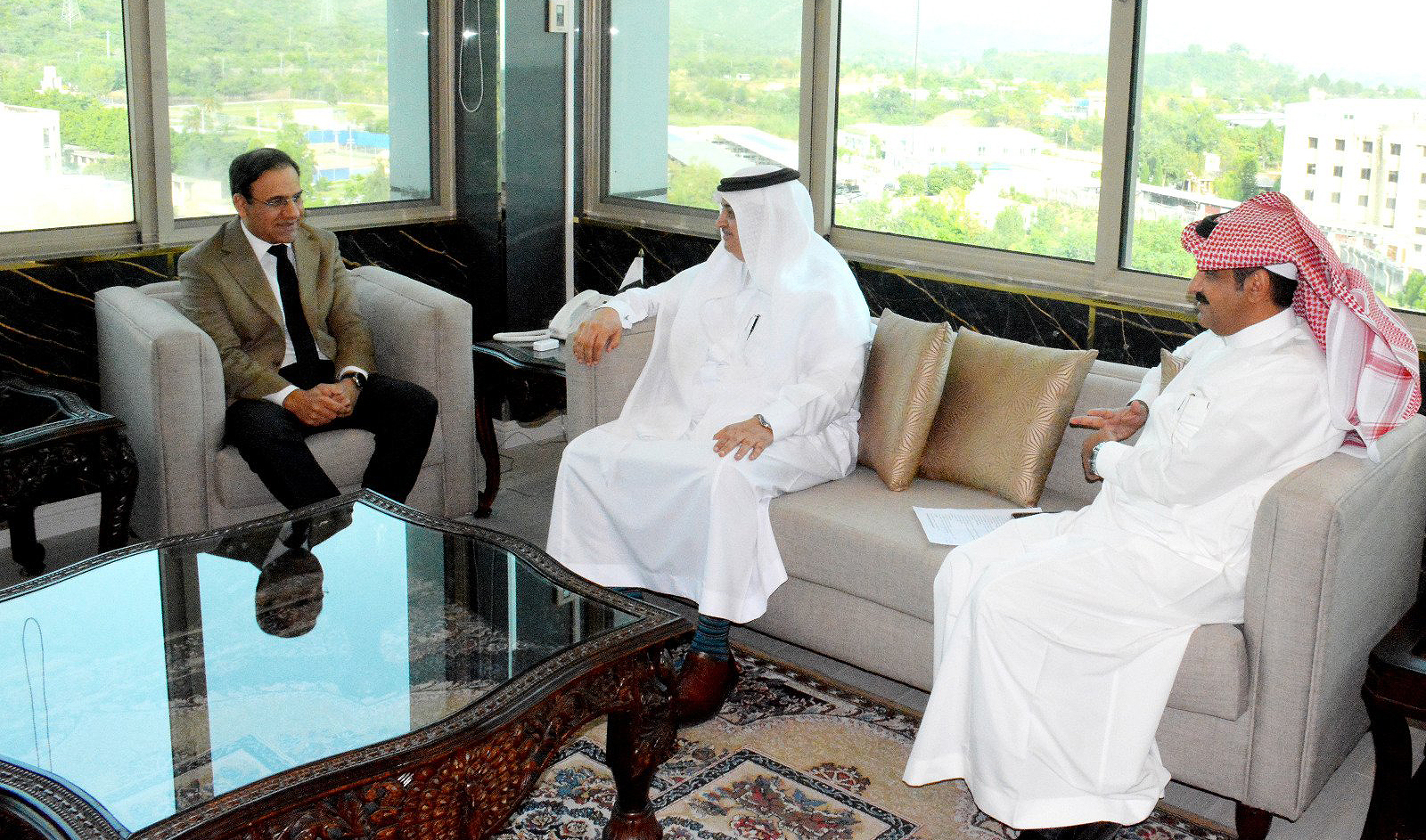 Pakistan’s caretaker IT minister, Umar Saif (left), holds a meeting with Saudi Arabia’s ambassador, Nawaf bin Said Al-Malki, in Islamabad, Pakistan, on November 2, 2023. (@MoitOfficial/Twitter)