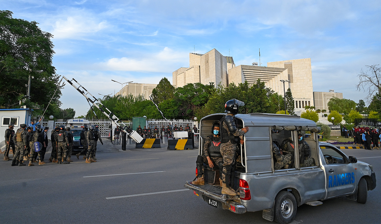 Paramilitary soldiers cordon off the Supreme Court after arrival of Pakistan's former Prime Minister Imran Khan in Islamabad, Pakistan on May 11, 2023. (AFP/File)