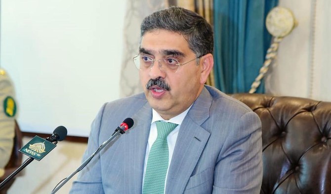 Pakistan's Caretaker Prime Minister Anwaar-ul-Haq Kakar interacts with foreign media in Islamabad on September 4, 2023. (Photo courtesy: PID/File)