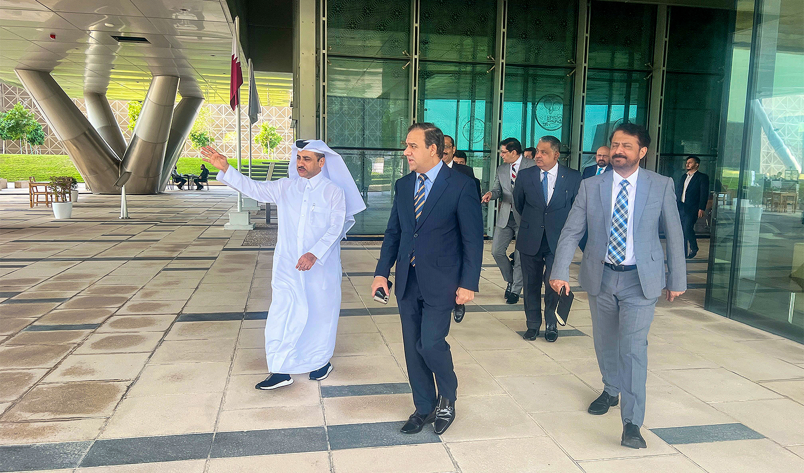 Pakistan's Caretaker Information Technology Minister Dr. Umar Saif (second left) is pictured during his visit to Qatar Science & Technology Park in Doha, Qatar, on December 4, 2023. (@QSTP/X)