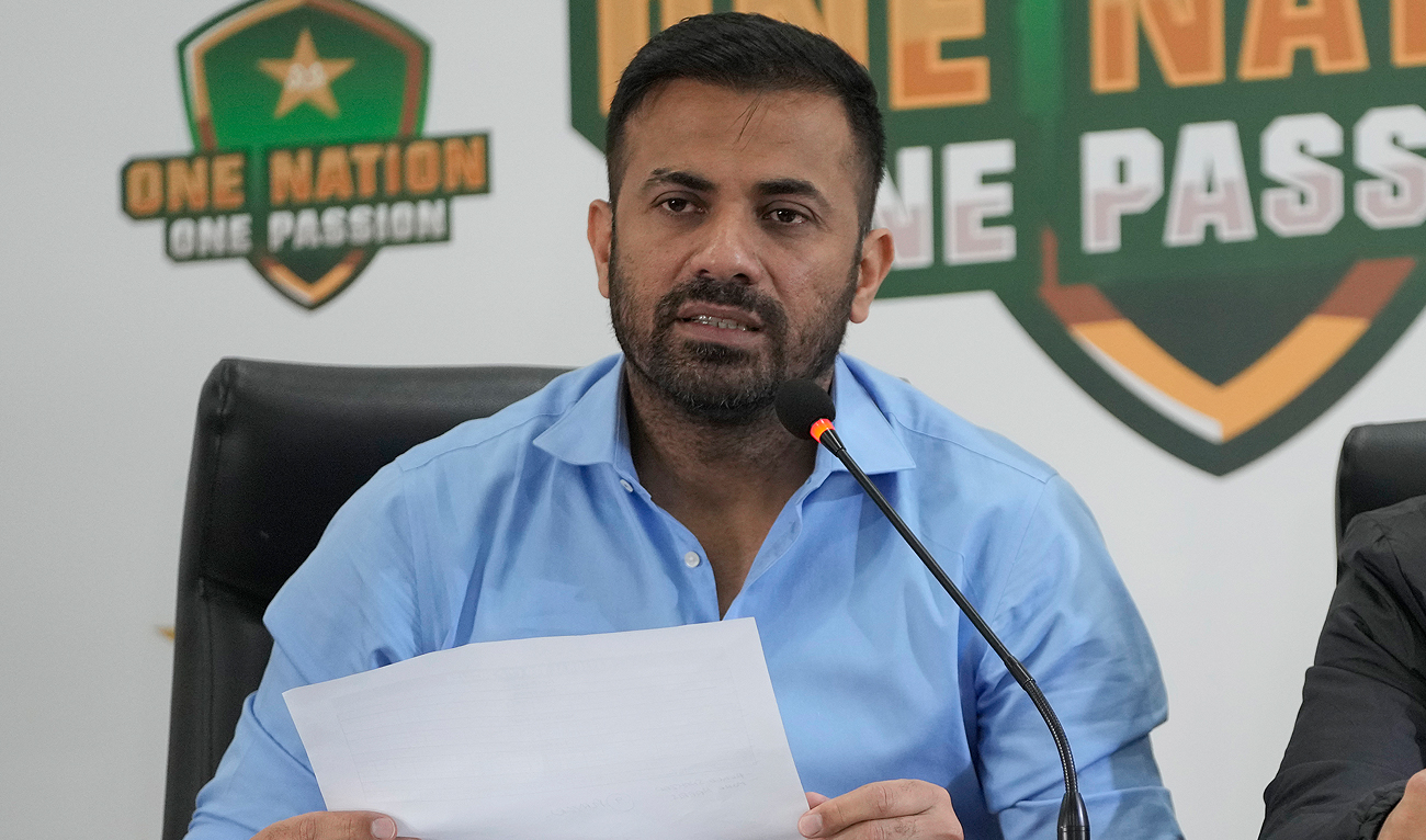 Pakistan's cricket team's Chief Selector Wahab Riaz, speaks during a press conference, in Lahore, Pakistan, Tuesday, Dec. 19, 2023. (AP)
