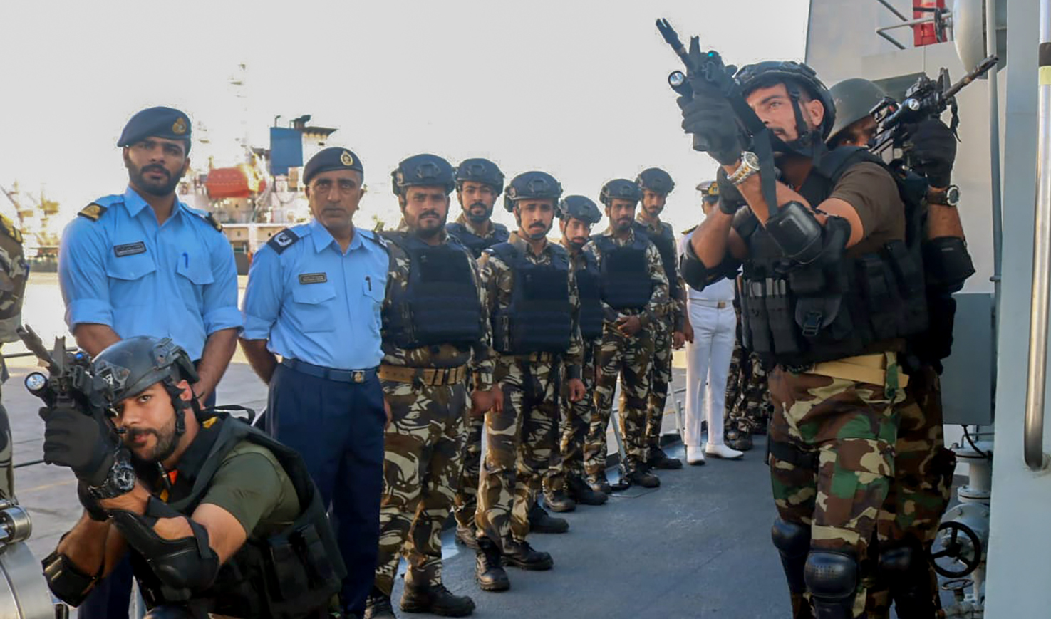 Pakistan Navy's Special Service Group showcase drills aboard PNS ASLAT as part of the bilateral exercise Thamar Al Tayyib 2023 with the Royal Navy of Oman on December 24, 2023. (Photo courtesy: Pakistan Navy)