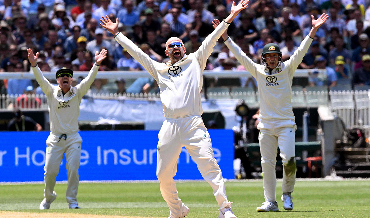 Australia's bowler Nathan Lyon (C) appeals with teammates for an LBW decision aginst Pakistan's batsman Abdullah Shafique on the second day of the second cricket Test match between Australia and Pakistan at the Melbourne Cricket Ground (MCG) in Melbourne on December 27, 2023. (AFP)