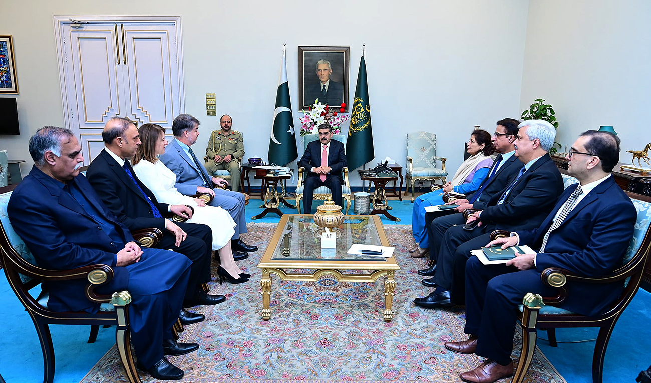 In this file photo, taken on November 15, 2023, the International Monetary Fund delegation with its Mission Chief for Pakistan Nathan Porter (2nd left) meets Pakistan Caretaker Prime Minister Anwaar-ul-Haq Kakar (center) and other officials (right) in Islamabad. (Photo courtesy: PMO/File)