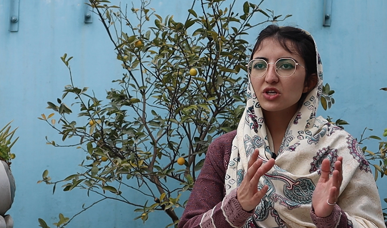In this photo, Dr. Saveera Parkash, the first female candidate from a minority community to run for a provincial assembly constituency from the Buner district of Khyber Pakhtunkhwa province, speaks during an interview with Arab News in Buner on January 8, 2024. (AN Photo)