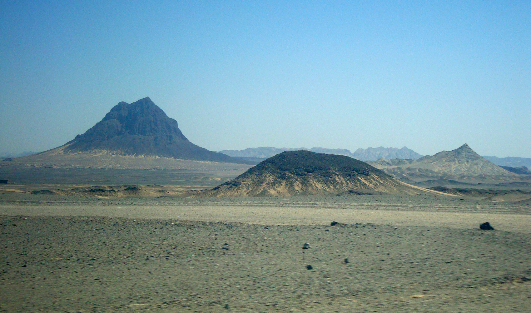 The hills near the proposed site of the Reko Diq copper mine in Pakistan's province of Balochistan are seen in this undated 2010 photo. (REUTERS)