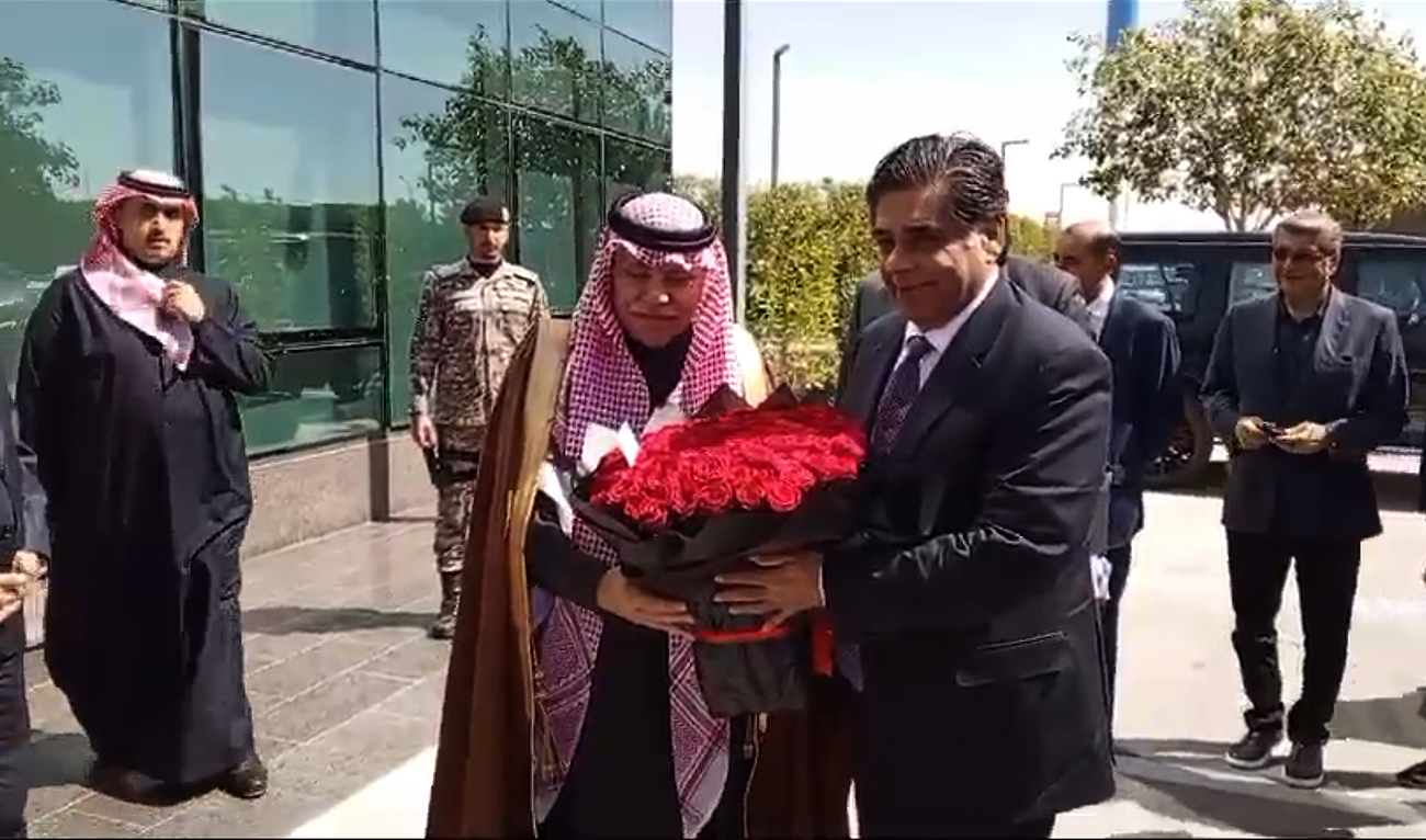 Pakistan’s Caretaker Commerce Minister Dr. Gohar Ejaz arrives to meet Saudi Arabia’s commerce minister, Majid bin Abdullah Al-Qasabi, in Riyadh on February 21, 2024. (Photo courtesy: Pakistan’s commerce ministry)