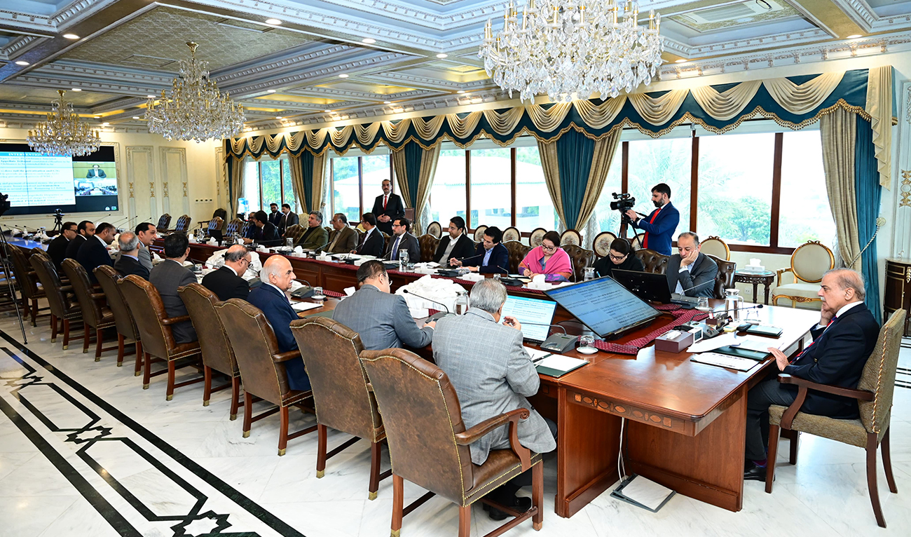 Prime Minister Muhammad Shehbaz Sharif chairs a meeting on privatization of State-Owned Enterprises on March 7, 2024, in Islamabad, Pakistan. (PMO)