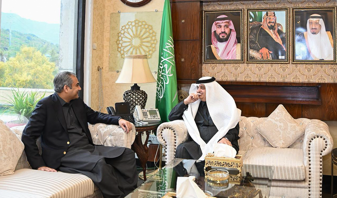 Pakistan Interior Minister Mohsin Naqvi (left) meets Saudi Ambassador Nawaf bin Said Al-Malki at the Saudi Embassy in Islamabad on March 14, 2024. (Photo courtesy: X/@KSAembassyPK)