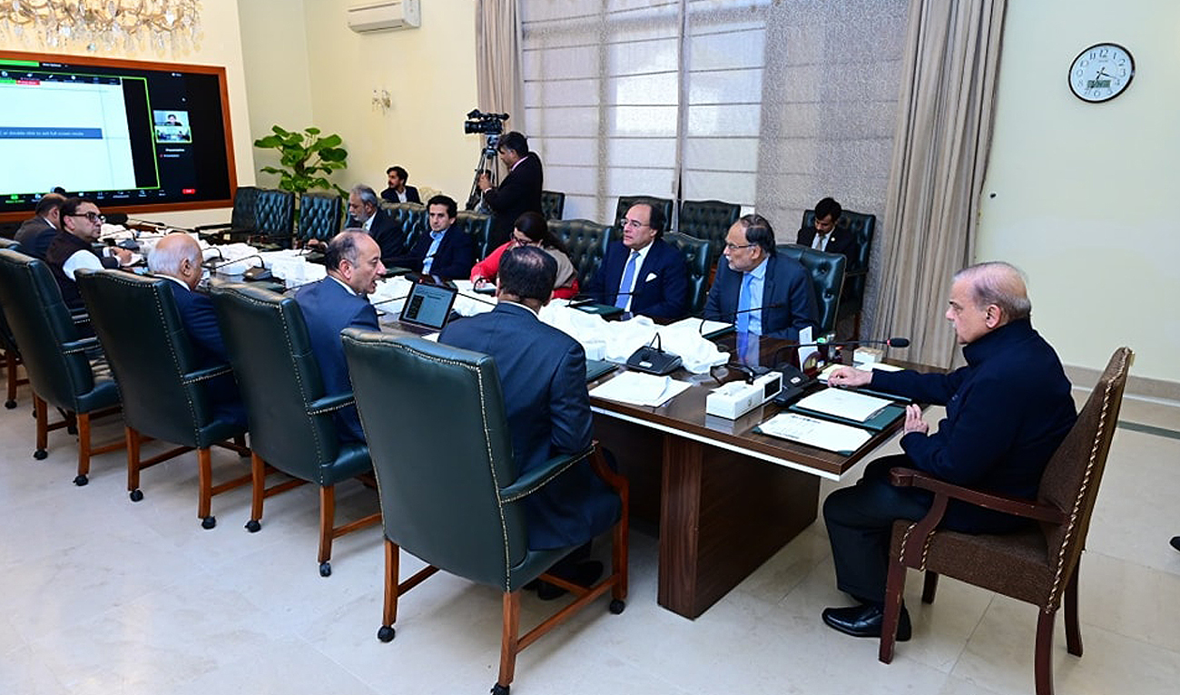 Prime Minister Muhammad Shehbaz Sharif (1R) chairs a meeting regarding Pakistan’s ‘Economic Roadmap for next 5 years’ in Islamabad on March 14, 2024. (Photo courtesy: PMO)