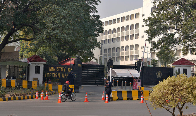Police officers stand guard at the main entry gate of Pakistan's Ministry of Foreign Affairs, in Islamabad on January 18, 2024. (AP/File)