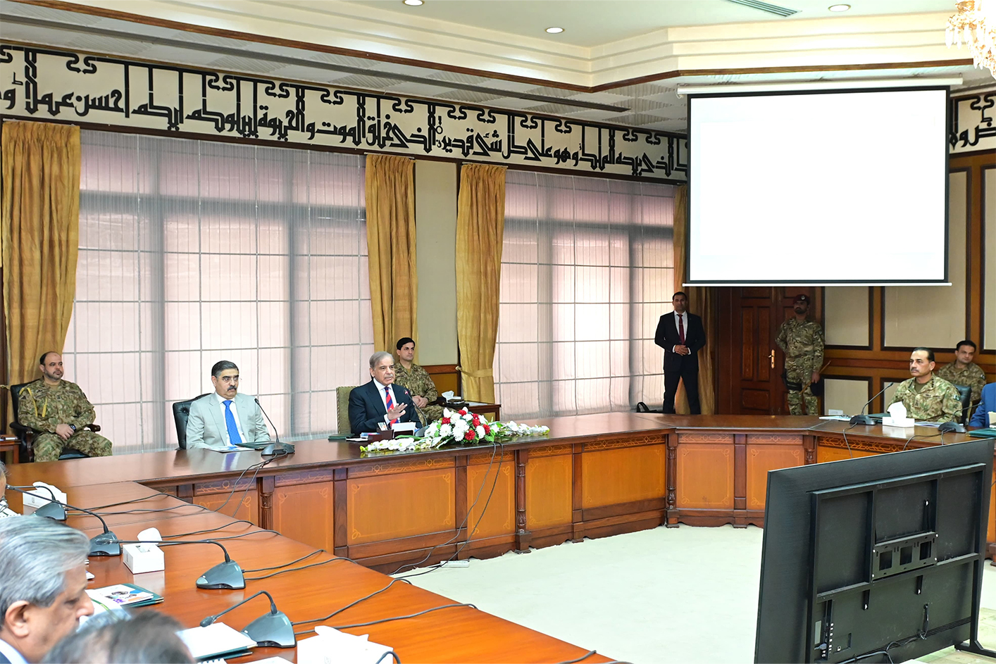 Pakistan Prime Minister Shehbaz Sharif (center) chairs a meeting of the Special Investment Facilitation Council’s apex committee in Islamabad, Pakistan, on March 21, 2024. (Government of Pakistan)