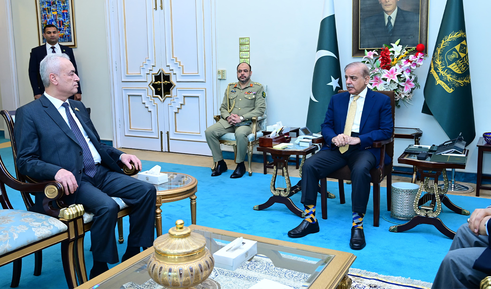 Palestinian Ambassador Ahmed Jawad Rabei (left) calls on Pakistan Prime Minister Shehbaz Sharif in Islamabad, Pakistan on April 4, 2024. (PID)