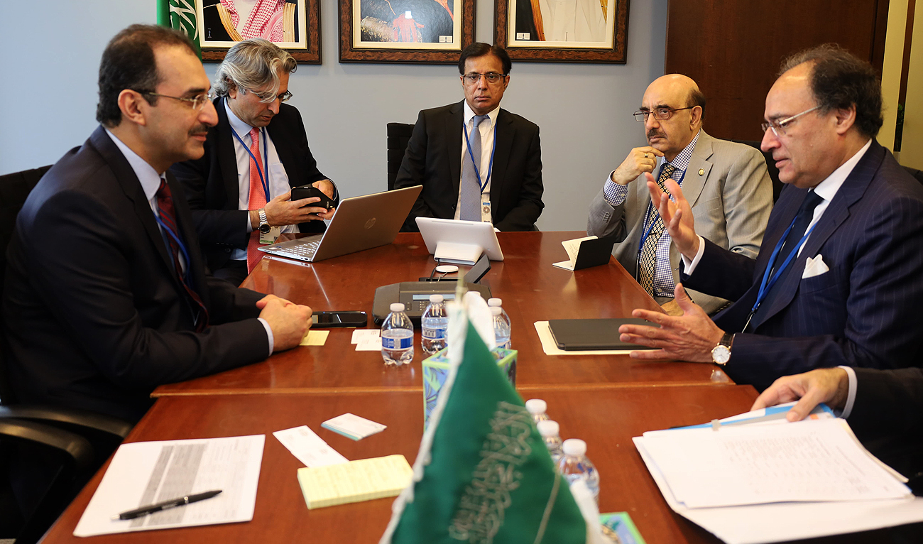 Pakistan Finance Minister Muhammad Aurangzeb (right) meets with Sultan Abdulrahman Al-Marshad (left), CEO Saudi Fund for Development, on the sidelines of IMF and World Bank Spring meetings in Washington on April 18, 2024. (Photo courtesy: Finance Ministry)