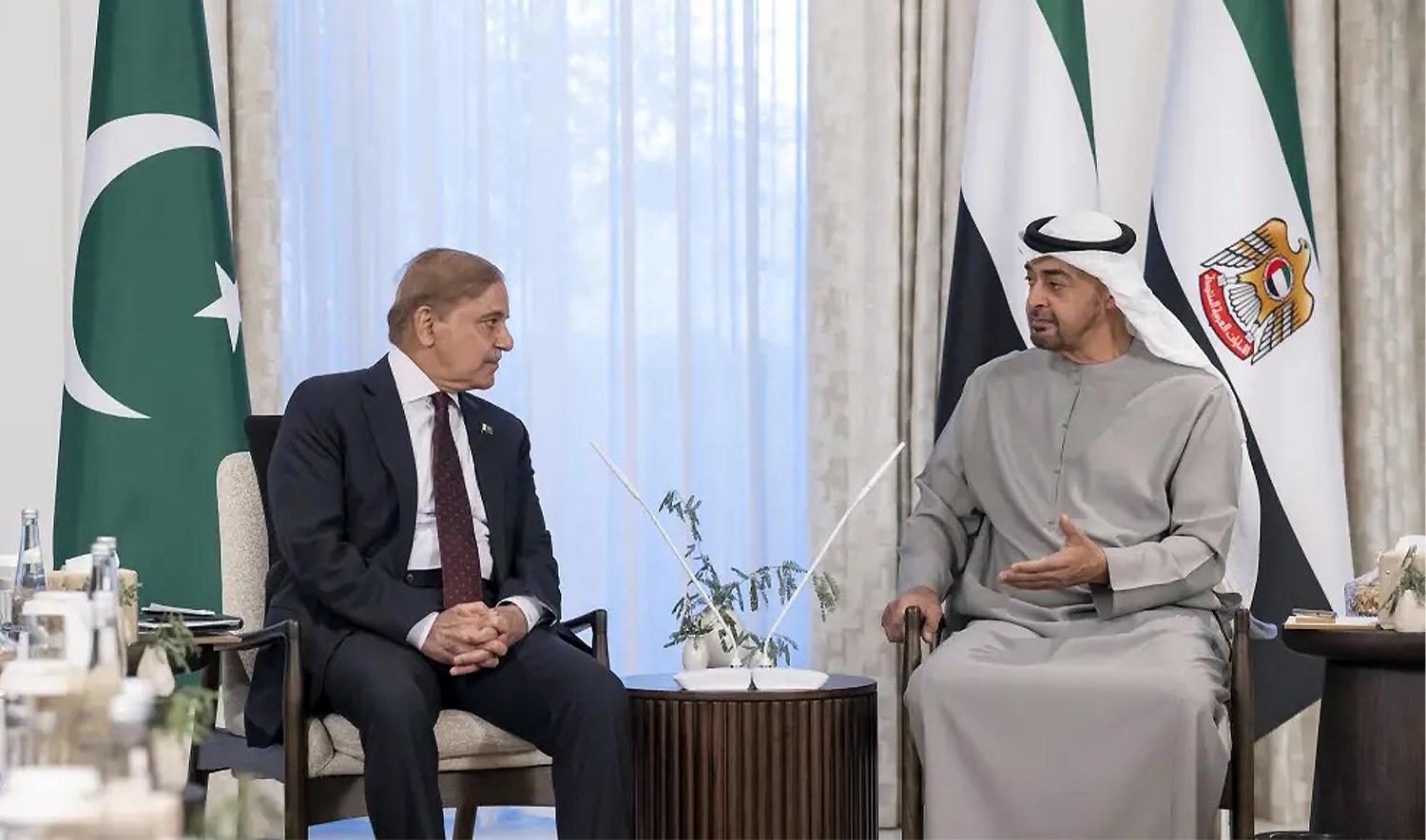 Pakistan’s Prime Minister Shehbaz Sharif, left, meets with United Arab Emirates (UAE) President Sheikh Mohamed bin Zayed Al-Nahyan at Al Shati Palace in Abu Dhabi, United Arab Emirates, on January 12, 2023. (UAE’s Presidential Court/File)