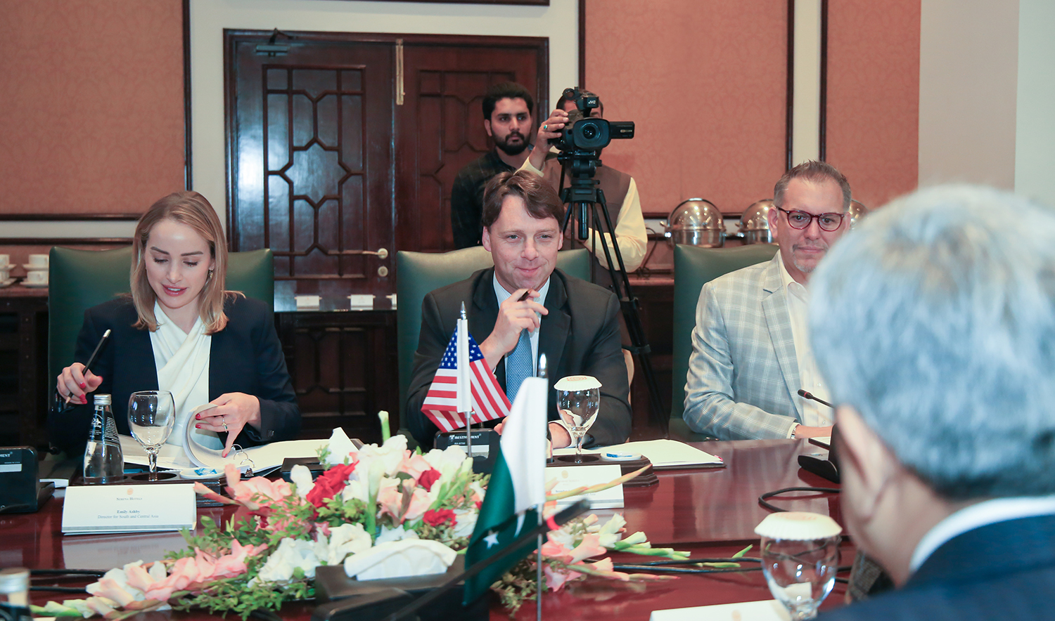 Pakistani and American officials hold an inter-sessional meeting under the Trade and Investment Framework Agreement (TIFA) in Islamabad, Pakistan on April 25, 2024. (US Embassy in Islamabad)