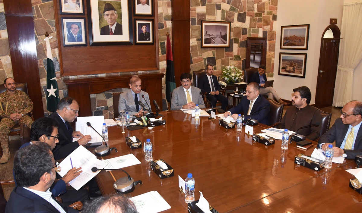 Prime Minister Shehbaz Sharif presides over a joint meeting of Sindh and federal government's concerned ministers at the Chief Minister's house in Karachi, Pakistan on April 24, 2024. (PID)