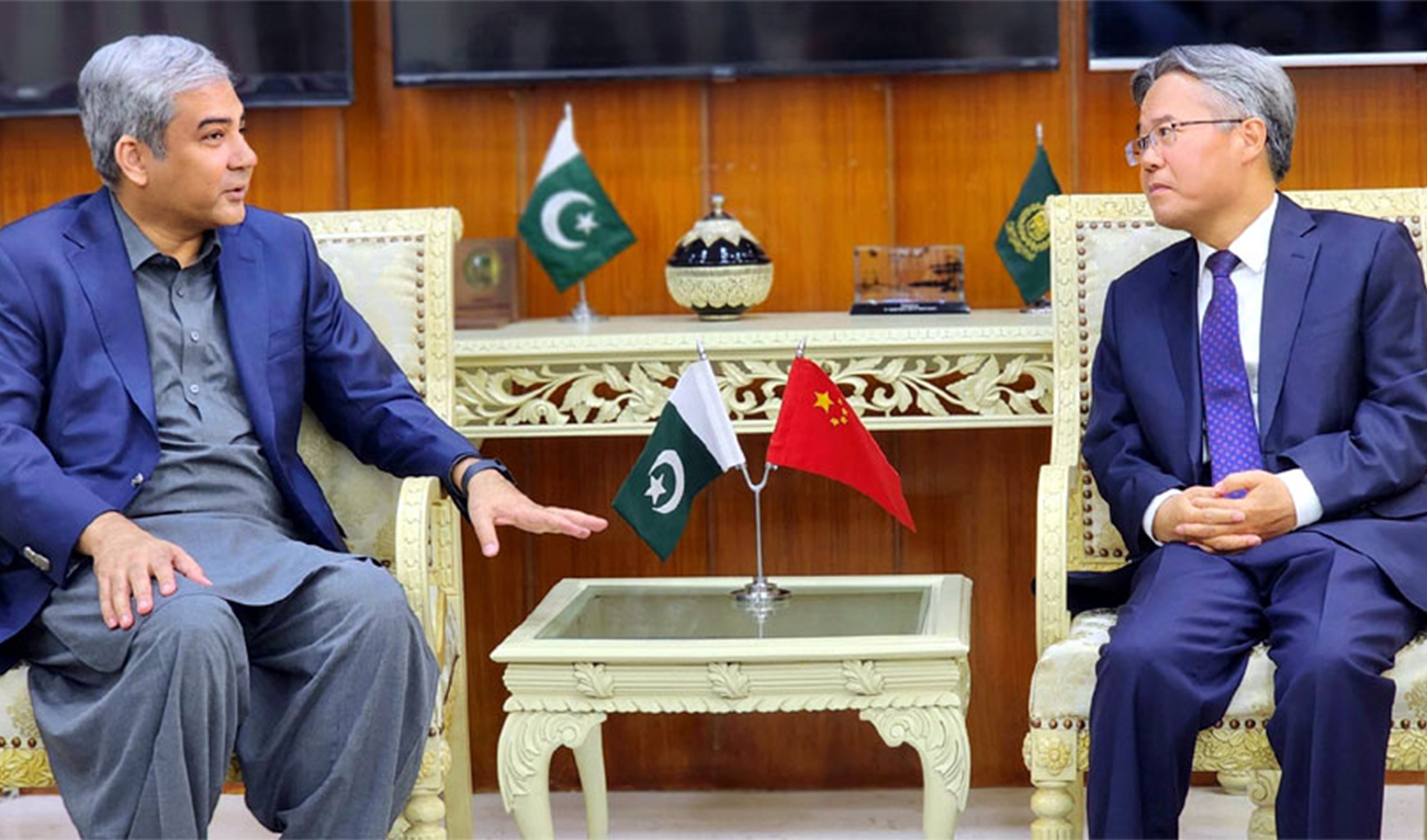 Pakistan's Interior Minister Mohsin Naqvi (left) meets Chinese Ambassador to Pakistan Jiang Zaidong in Islamabad, Pakistan on May 9, 2024. (Radio Pakistan)