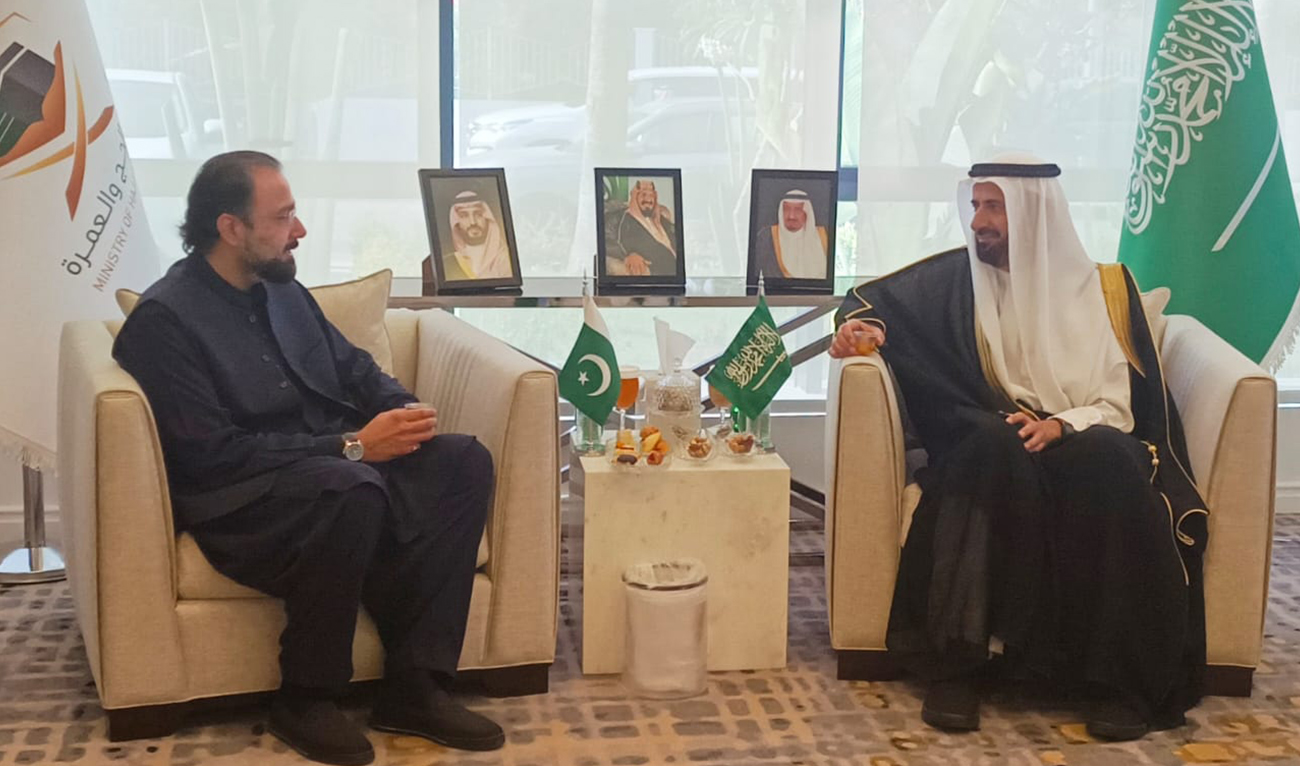 Pakistan’s Religious Affairs Minister Chaudhry Salik Hussain meeting with Saudi Minister of Hajj and Umrah Dr. Tawfiq bin Fawzan Al-Rabiah on May 21, 2024, in Makkah, Saudi Arabia. (Photo Courtesy: Pakistani religious affair ministry)