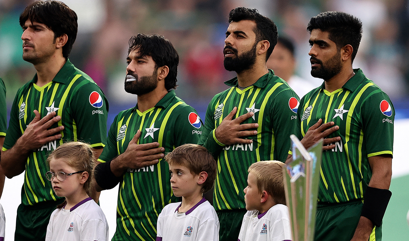 Pakistan players sing the national anthem during the ICC men's Twenty20 World Cup 2022 cricket final match between England and Pakistan at the Melbourne Cricket Ground (MCG) on November 13, 2022 in Melbourne. (AFP/File)