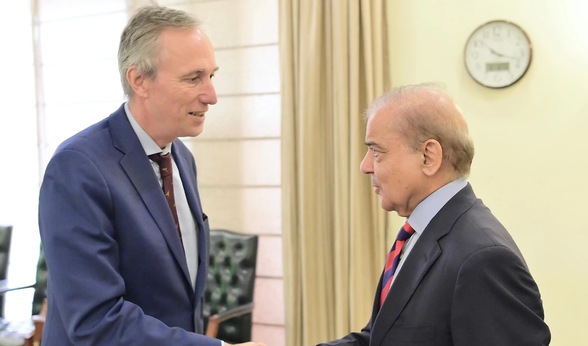 World Bank Vice President for South Asia Martin Raiser meets Pakistan's Prime Minister Shehbaz Sharif in Islamabad, Pakistan on May 8, 2024. (PID)