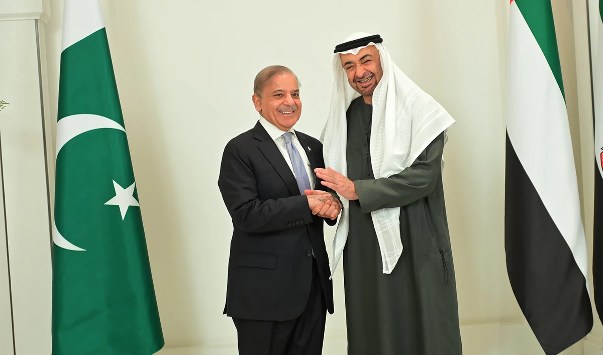 Pakistan Prime Minister Shehbaz Sharif (left) meets UAE President Sheikh Mohamed bin Zayed Al Nahyan in Abi Dhabi, UAE on May 23, 2024. (Government of Pakistan)