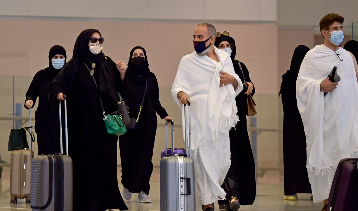 Pilgrims arrive at King Abdulaziz International Airport at Jeddah, Saudi Arabia, on August 15, 2021. AFP/File)