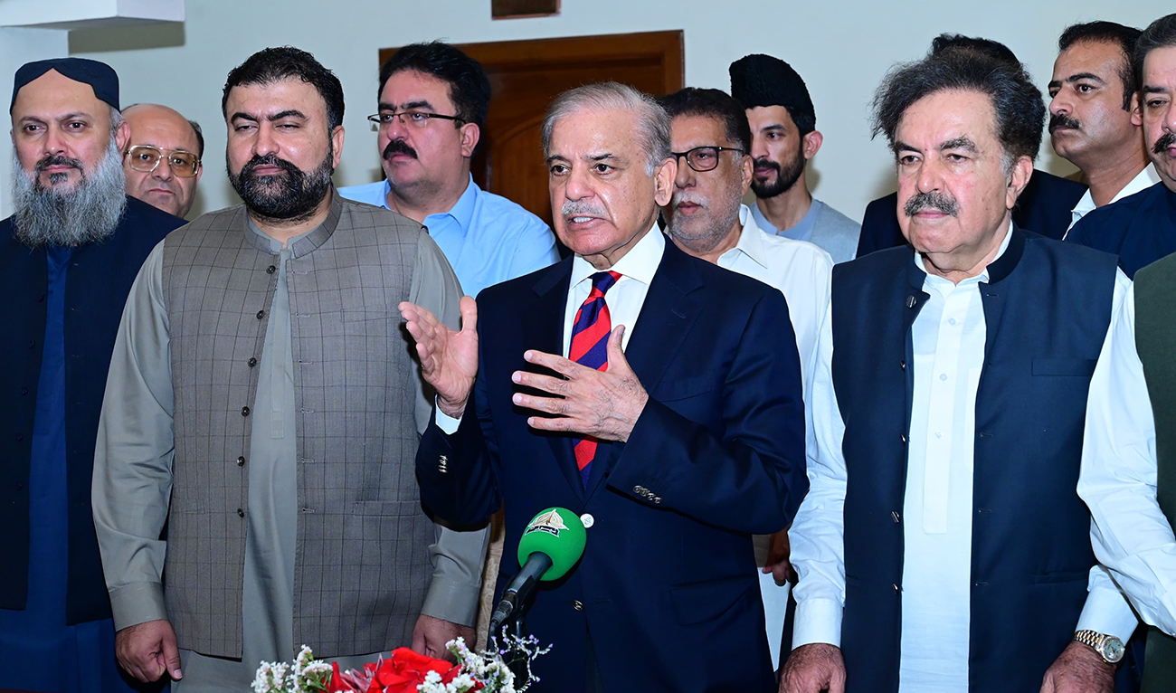 Prime Minister Shehbaz Sharif talking to the media after the signing of agreement to solarise agricultural tubewells of Balochistan in Quetta on July 8, 2024. (PMO)