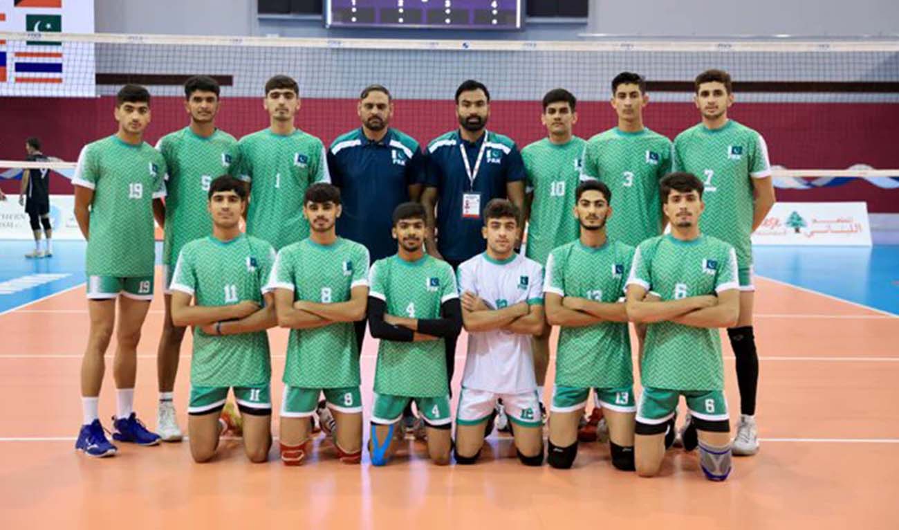 The photo posted on July 30, 2024, shows Pakistan volleyball team players and officials pose for a picture during the 15th Asian Men's U18 Volleyball Championship in Bahrain. (Photo courtesy: @DSBcricket/X)