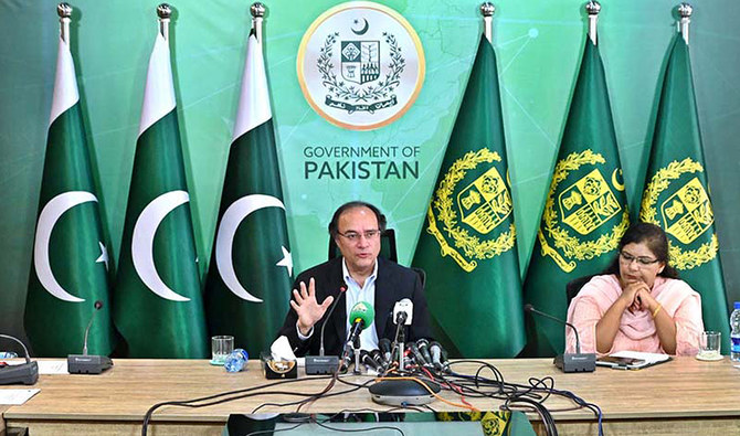 In this file photograph, taken on June 30, 2024, Pakistan Finance Minister Muhammad Aurangzeb speaks during a press briefing at the Pakistan Television Headquarters in Islamabad. (APP/File)