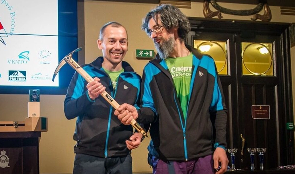 Golovchenko (left) and Nilov receive the Piolet d'Or after their climb up the north buttress of Thalay Sagar in India's Garhwal Himalayas mountain in 2017. (Photo courtesy: Wikipedia/ website)
