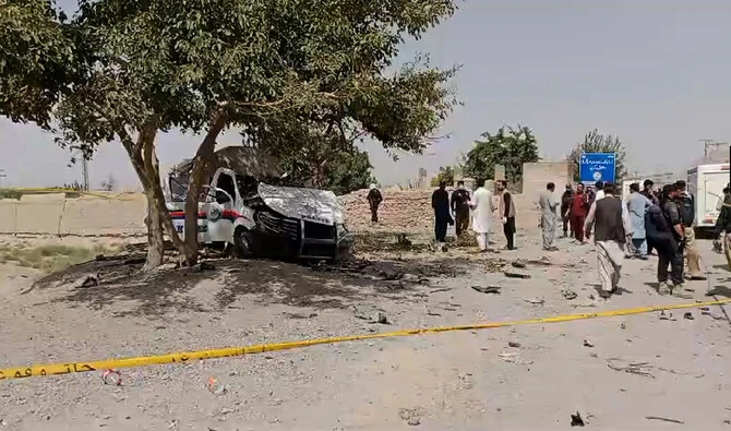 Security personnel examine the site of a blast targeting police vehicle in Quetta on September 14, 2024. (AN photo)