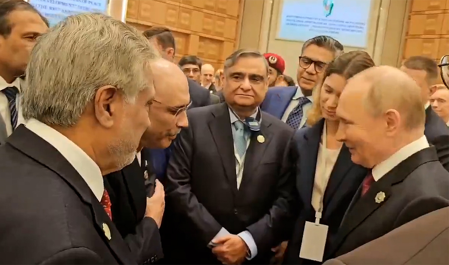 President Asif Ali Zardari (left) meets with Russian President Vladimir Putin on the sidelines of an international forum in Ashgabat, Turkmenistan, in October 11, 2024. (@PPP/X)