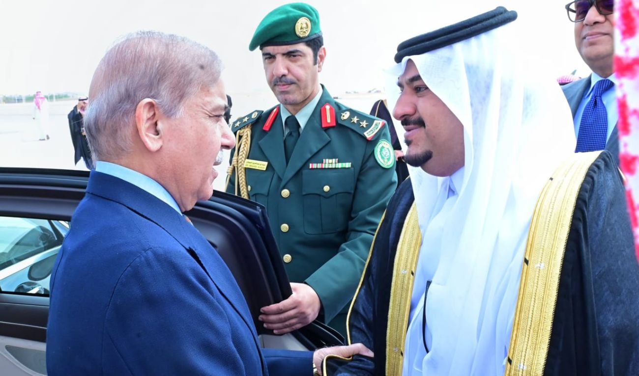 Prince Mohammed bin Abdulrehman bin Abdulaziz (R), Deputy Governor of Riyadh Province, welcoming Pakistan Prime Minister Shehbaz Sharif upon arrival at King Khalid International Airport, Riyadh on October 29, 2024. (Government of Pakistan)
