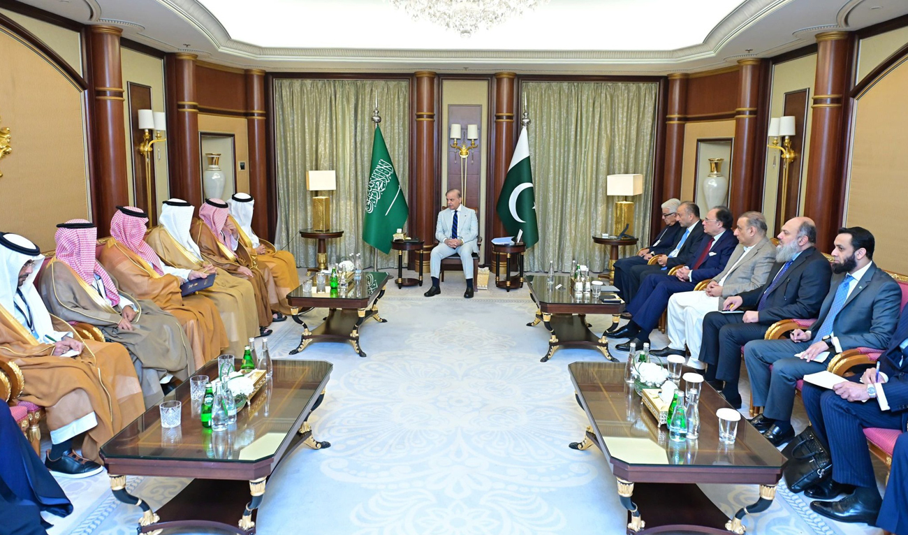 In this handout photo, taken and released by Pakistan’s Prime Minister Office on October 30, 2024, Prime Minister Shehbaz Sharif meets Saudi Investment Minister Khalid bin Abdulaziz Al-Falih and Adviser at the Saudi Royal Court, Mohammad Bin Mazyad Al-Tuwaijri on the sidelines of the 8th Future Investment Initiative Conference in Riyadh. (Photo courtesy: PMO)