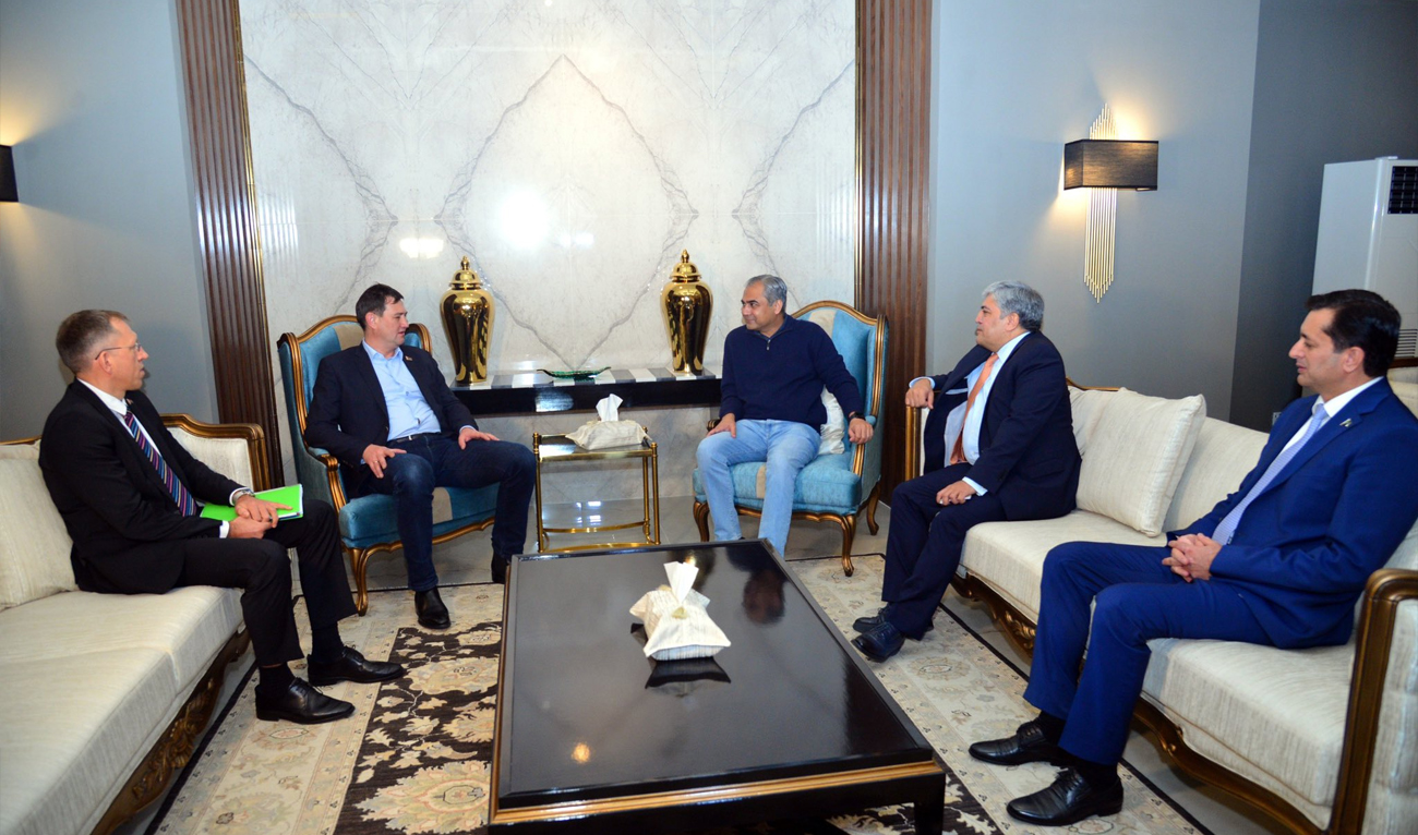 Pakistan’s Interior Minister Mohsin Naqvi (center) in a meeting with Belarusian Foreign Minister Maxim Ryzhenkov (second left) after the arrival of the 68-member Belarusian delegation in Islamabad, Pakistan, on November 24, 2024. (MOFA)