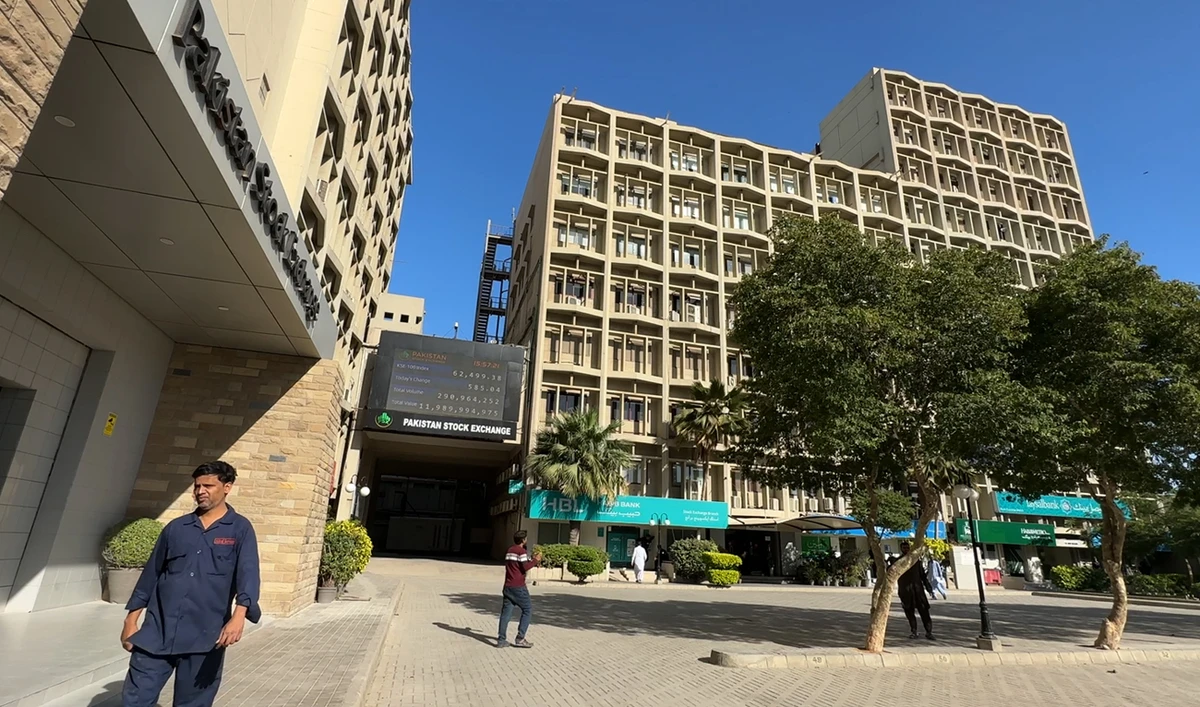 A man walks past the Pakistan Stock Exchange building in Karachi on February 23, 2024. (AN Photo/File)