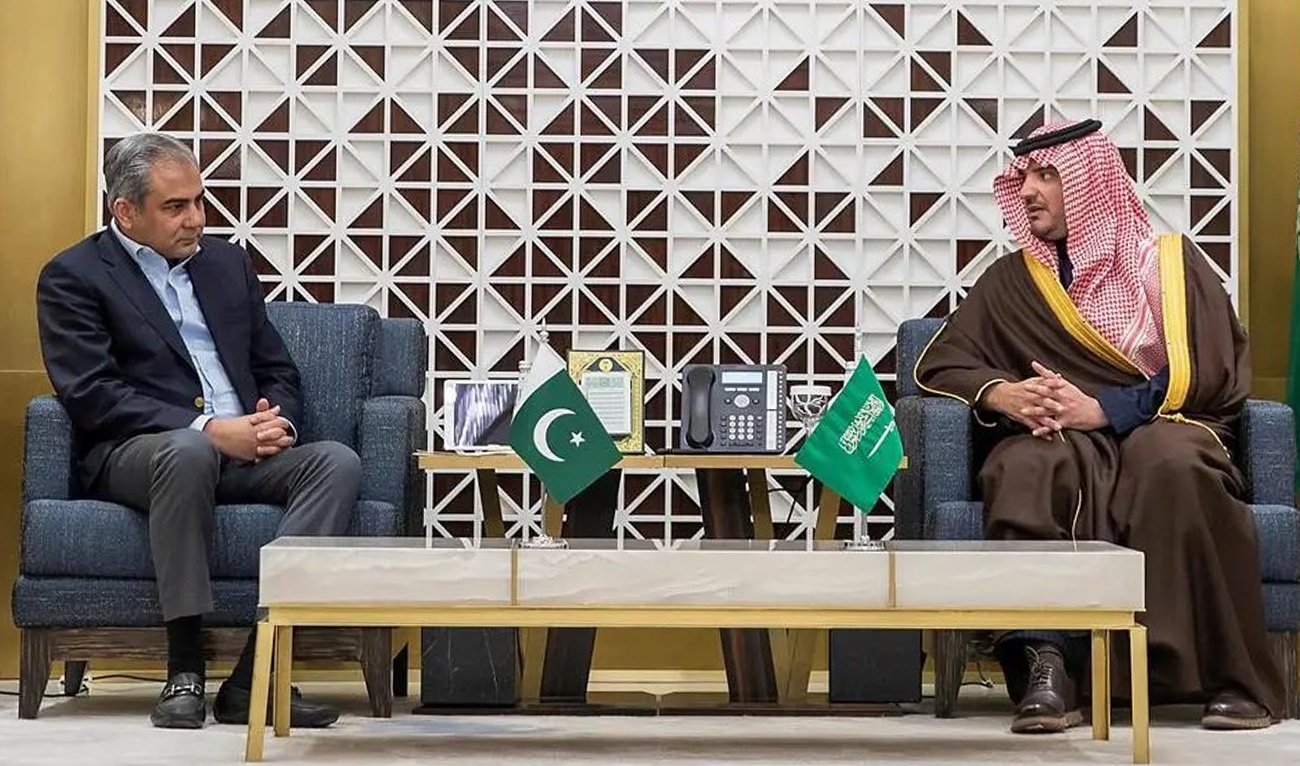Pakistan’s Minister for Interior and Narcotics Control, Mohsin Naqvi meets Saudi Arabia’s Minister of Interior, Prince Abdulaziz bin Saud bin Naif (right), in Riyadh on December 16, 2024. (Photo Courtesy: X/@alekhbariyaEN)