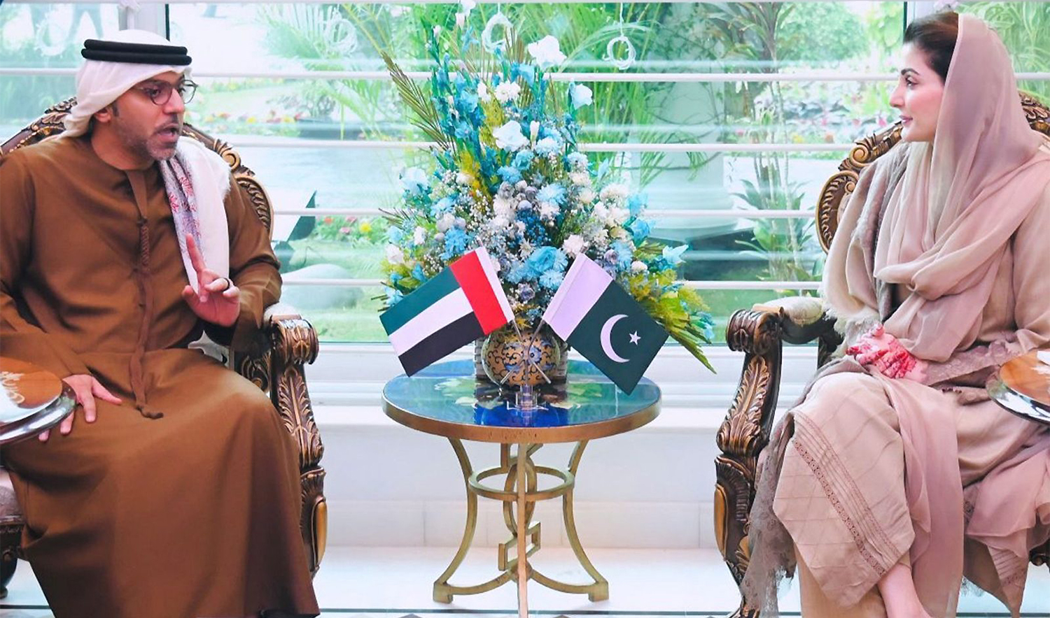 Punjab Chief Minister Maryam Nawaz (right) meets UAE’s Ambassador Hamad Obaid Ibrahim Salem Alzaabi in Lahore, Pakistan, on December 30, 2024. (Radio Pakistan)