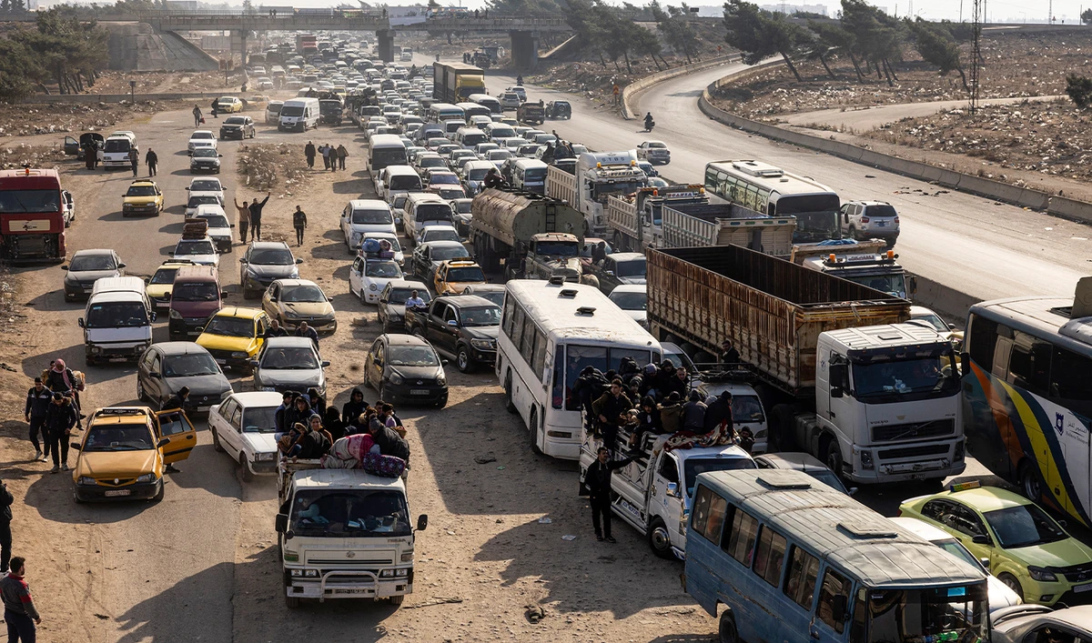ehicles leave Damascus following the fall of the Syrian government on the outskirts of Damascus, Syria, on December 8, 2024. (AP)